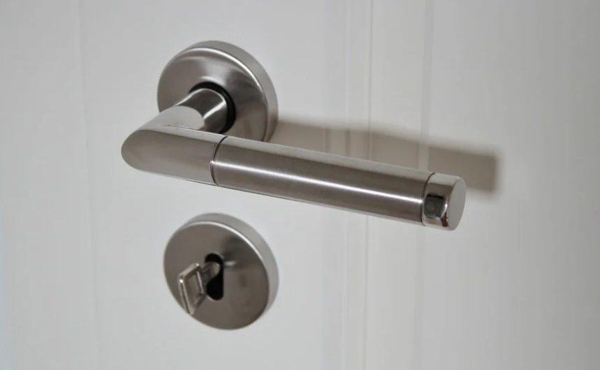 Warum Sie einen Schlüsselnotdienst mit der Änderung Ihrer Türschlösser beauftragen sollten